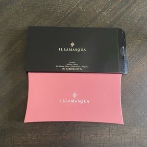 NWT eyeshadow palette